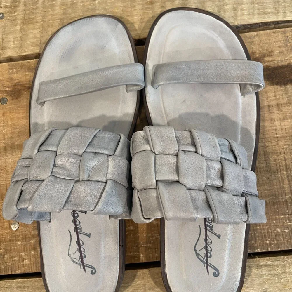 🖤 Free People Winding River Slip-On Flat Quilted Woven Sandals Grey Blue